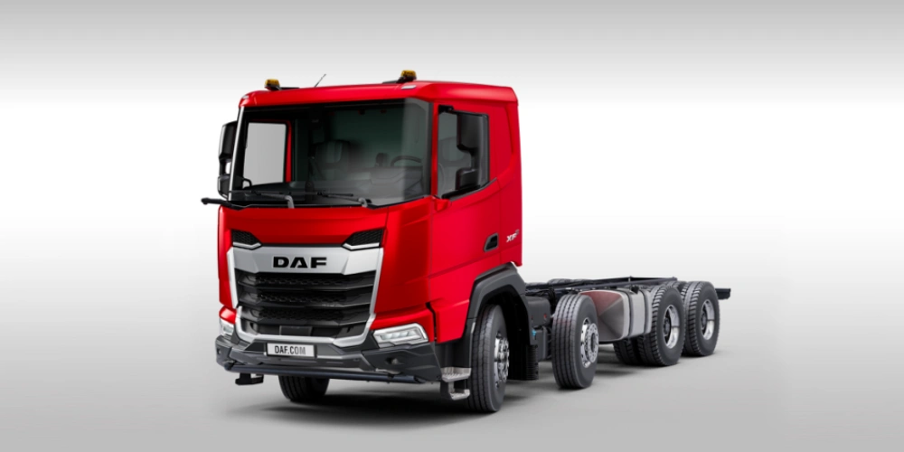 משאית דאף 8X4